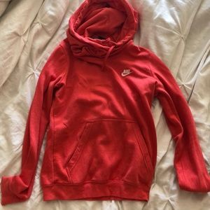 nike sweatshirt